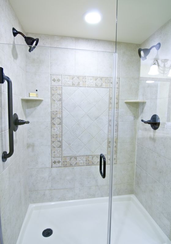 Walk-In Shower with Niche
